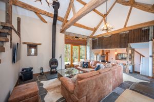 Sitting Room- click for photo gallery